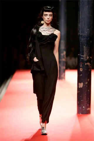 Look 10